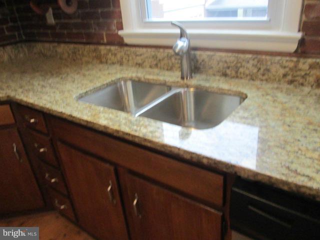 8741 Pohick Road Springfield, VA 22153 - Photo 12 of 30 Kitchen w/double sink