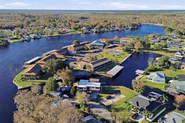 $265,000 | 1640 Juno Trail, Unit 101H, Astor, FL 32102
