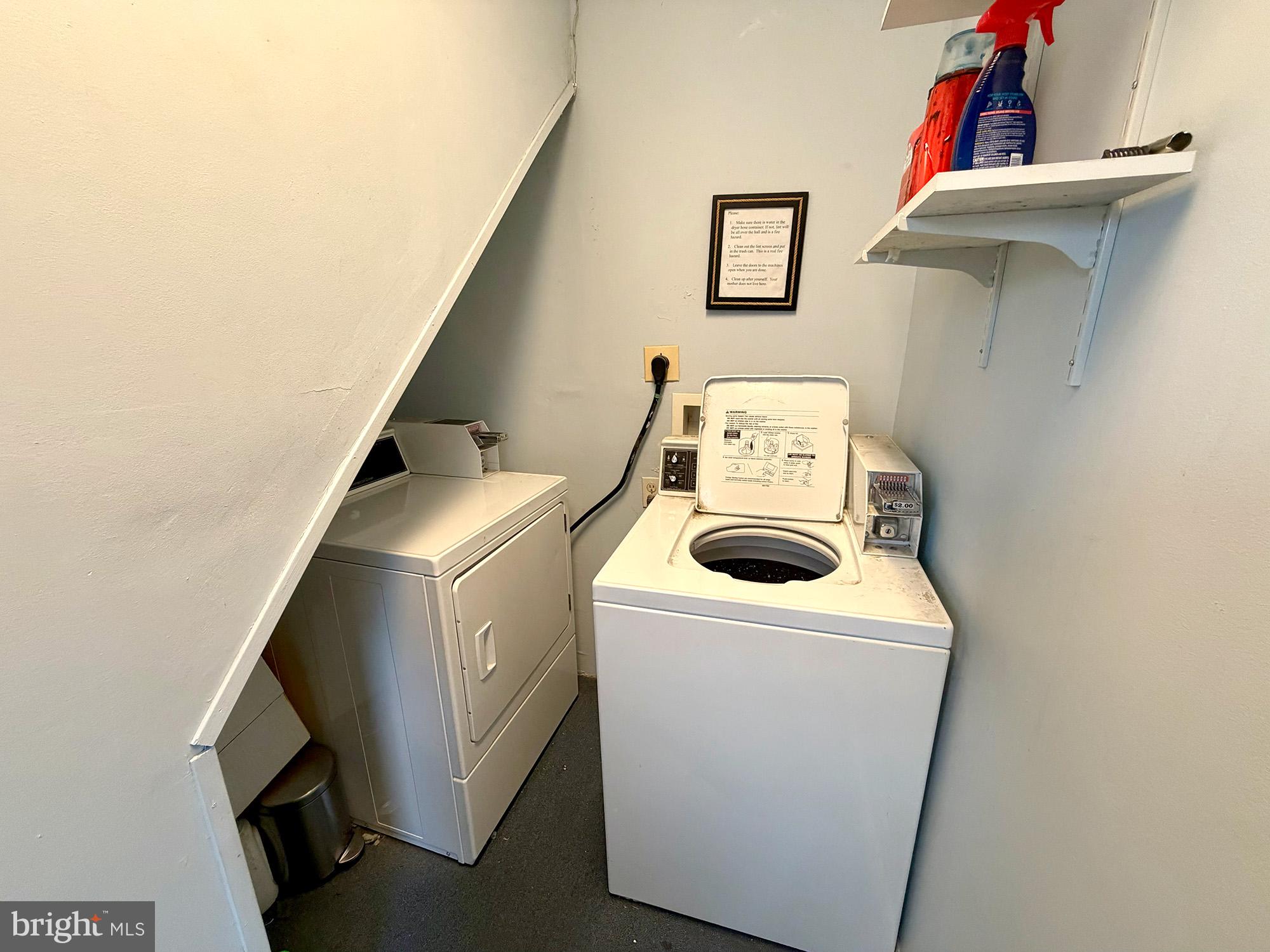 1135 Light Street Baltimore, MD 21230 - Photo 35 of 41 a utility room with dryer and washer