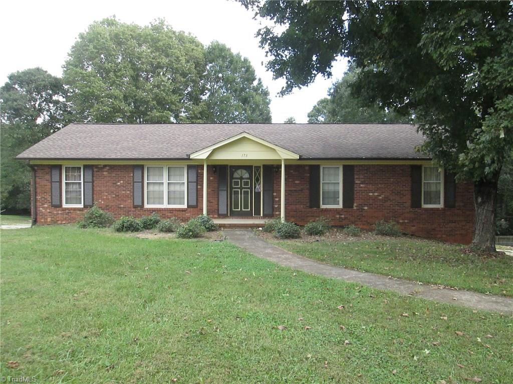 173 Barons Road Clemmons, NC 27012 - Photo 1 of 16 Gallery Image 1