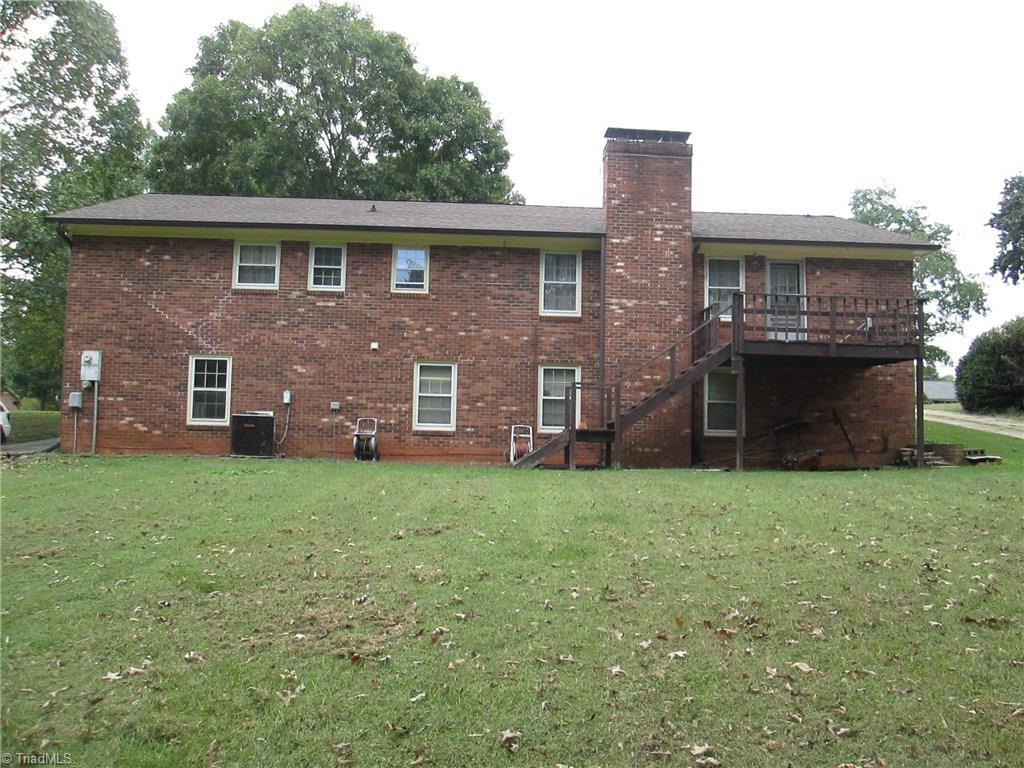 173 Barons Road Clemmons, NC 27012 - Photo 2 of 16 Gallery Image 2