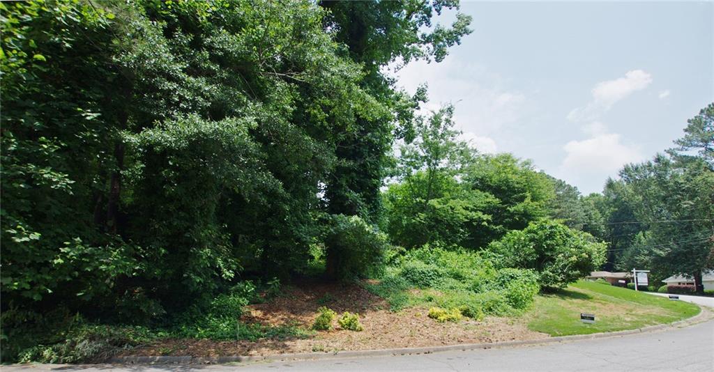 1250 Lenox Circle Northeast Atlanta, GA 30306 - Photo 2 of 5