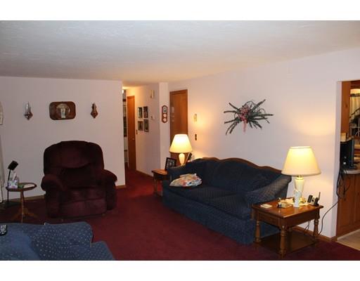 140 Stafford Road Holland, MA 01521 - Photo 4 of 8