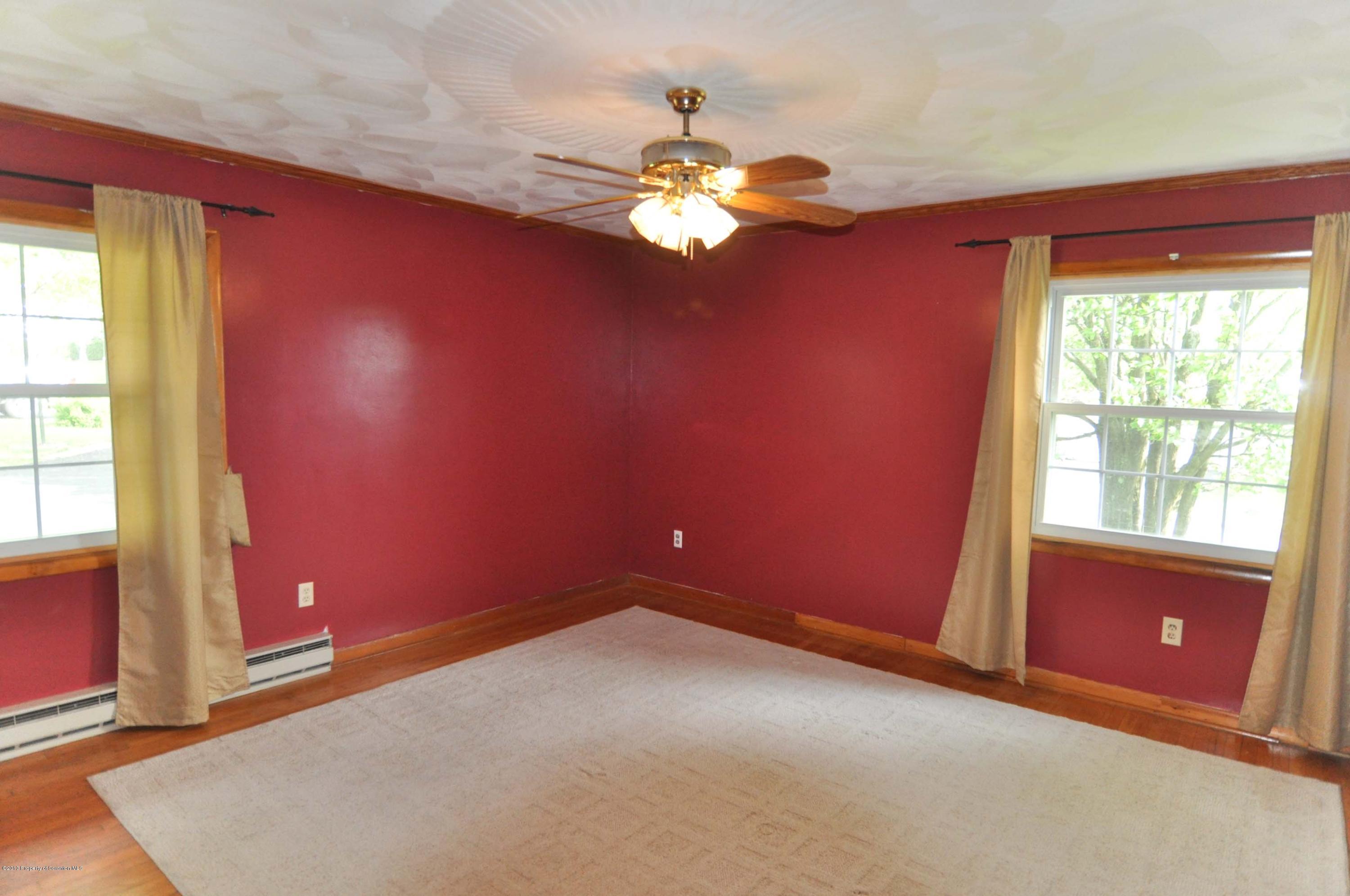 201 T Rt 358 Moscow, PA 18444 - Photo 16 of 44 Gallery Image 16