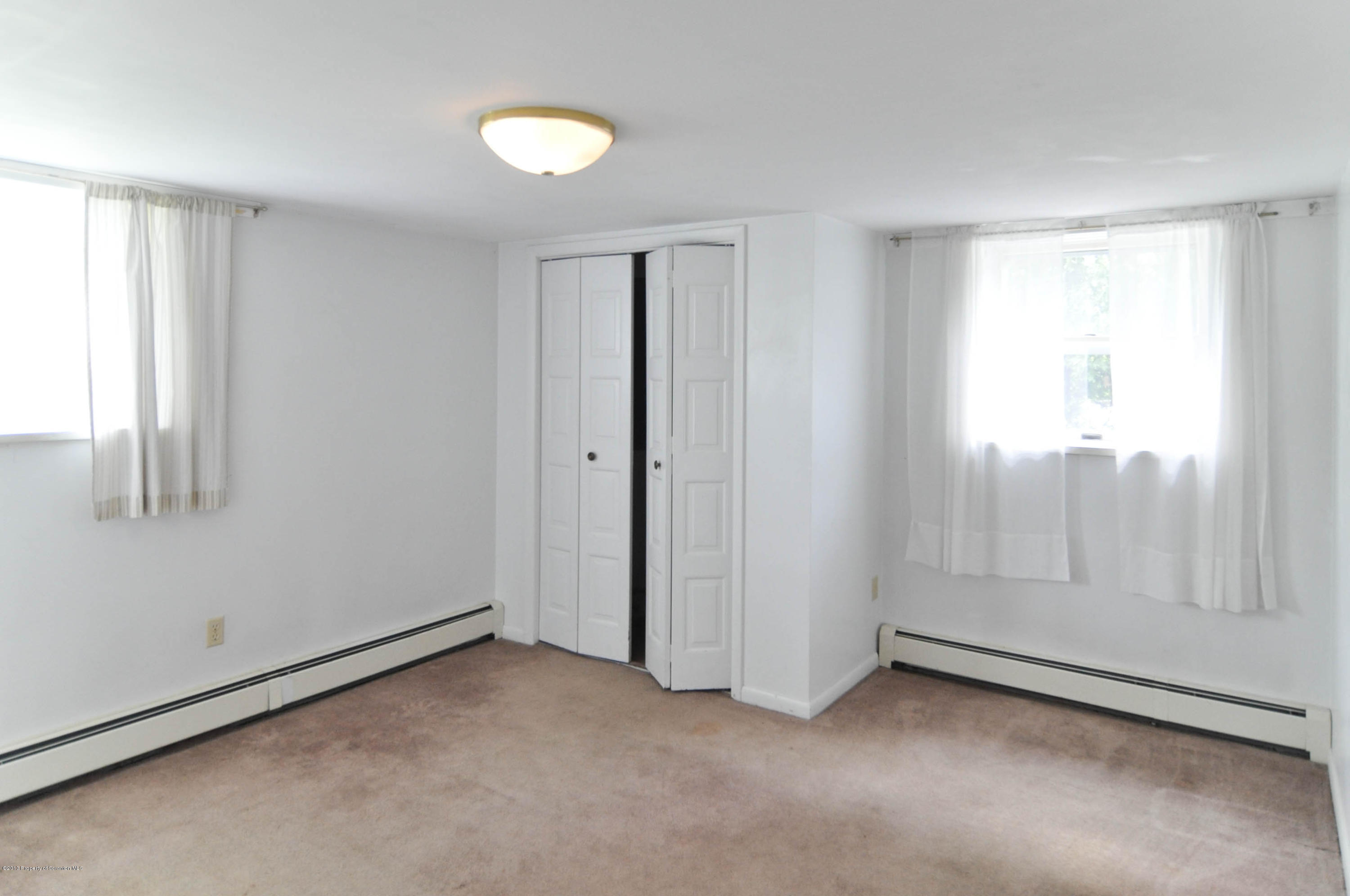 201 T Rt 358 Moscow, PA 18444 - Photo 29 of 44 Gallery Image 29