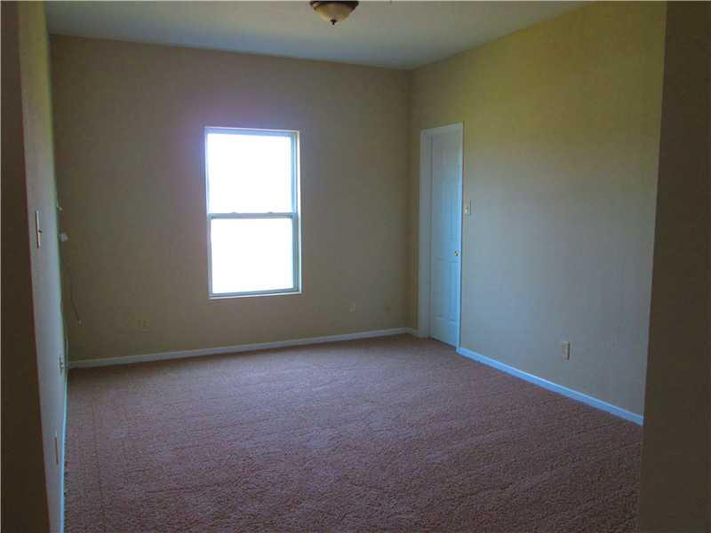 2580 Autumn Road Indianapolis, IN 46229 - Photo 3 of 15