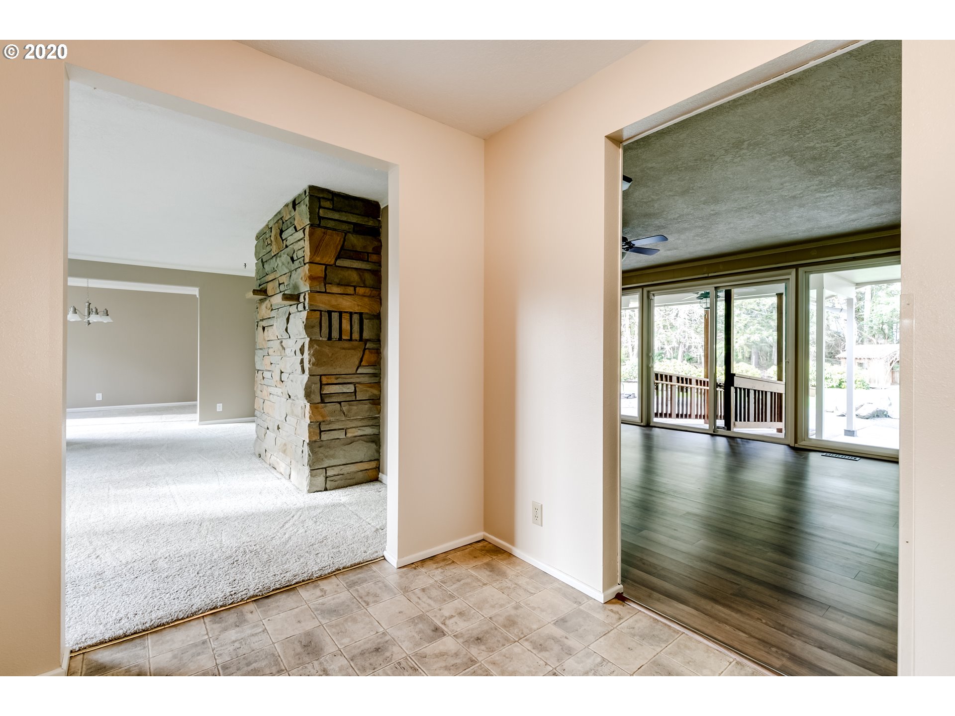 25445 Perkins Road Veneta, OR 97487 - Photo 3 of 32 Gallery Image 3