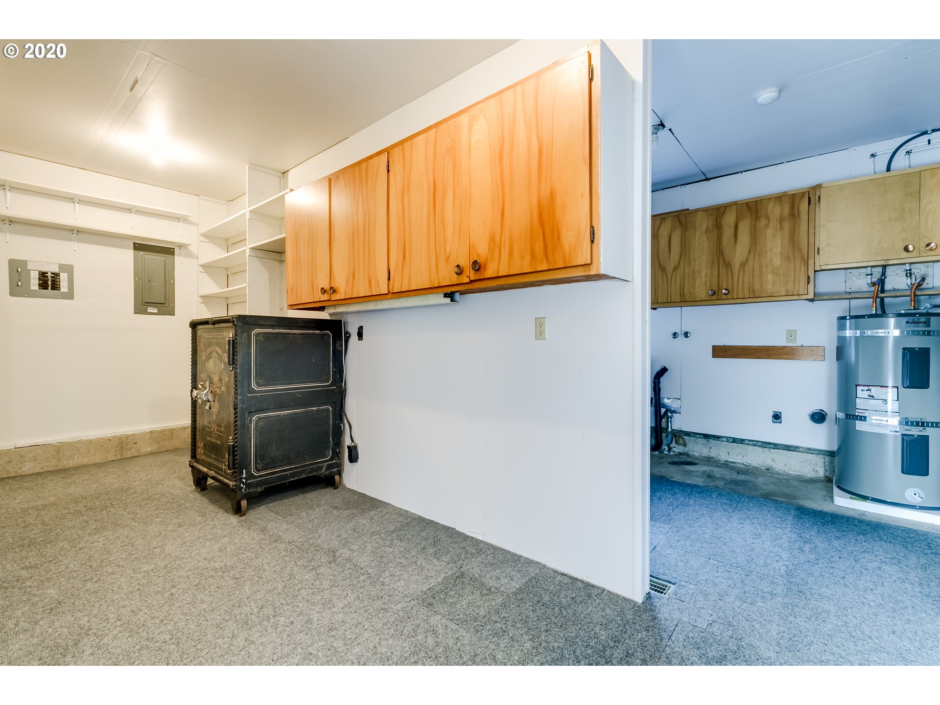 25445 Perkins Road Veneta, OR 97487 - Photo 10 of 32 Gallery Image 10