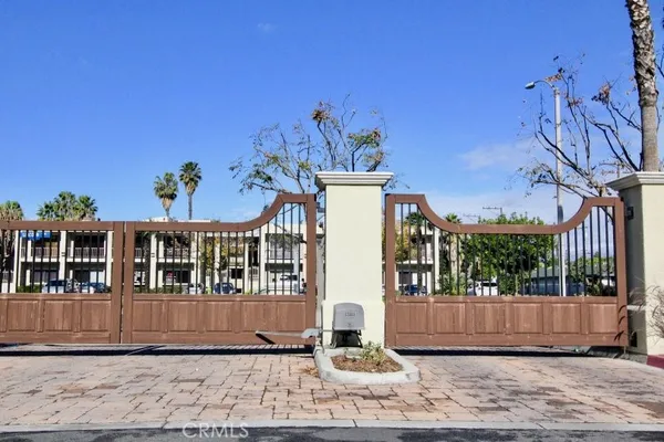 $4,600 | 2365 West Canopy Lane, Anaheim, CA 92801