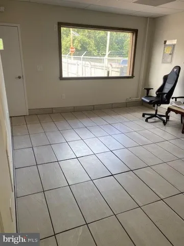 $6,000 | 239 Bernard Street, Trenton, NJ 08618