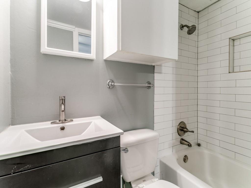 4525 Gilbert Avenue, Unit 203 Dallas, TX 75219 - Photo 5 of 6