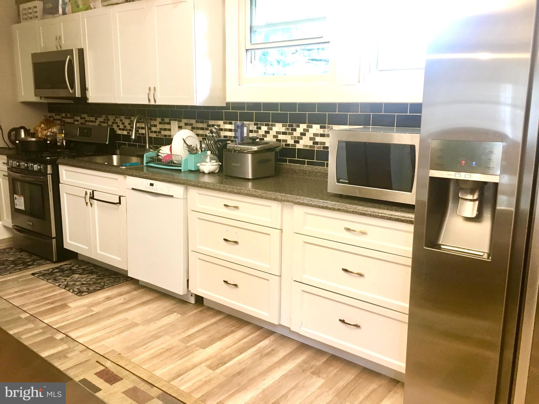617 Tunbridge Road Baltimore, MD 21212 - Photo 7 of 20 Kitchen