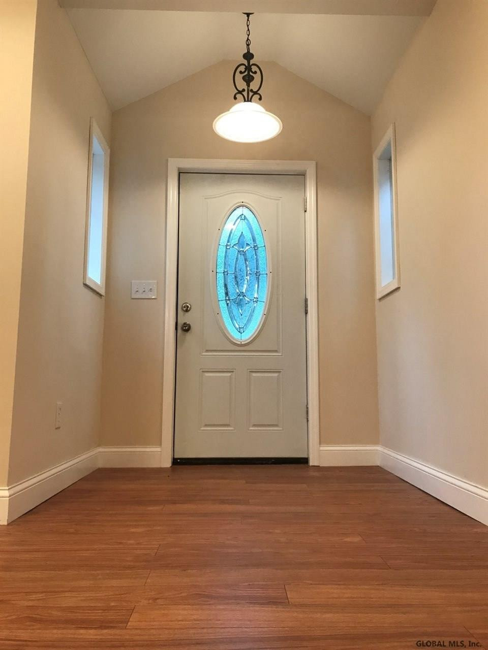 427 Chiswell Road Schenectady, NY 12304 - Photo 23 of 25 Photo 23
