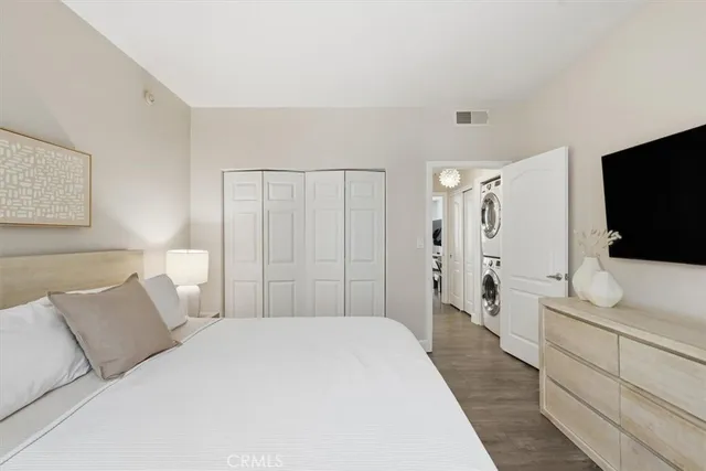 $445,000 | 7120 La Tijera Boulevard, Unit D101, Los Angeles, CA 90045