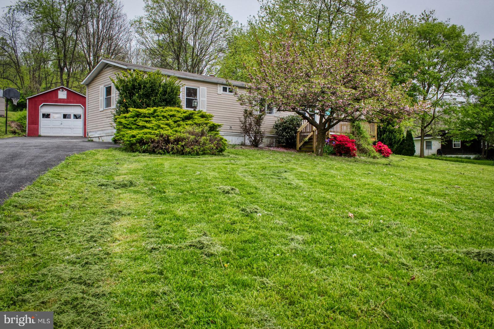 407 Holtzman Road Reinholds, PA 17569 - Photo 2 of 19 1.14 acres