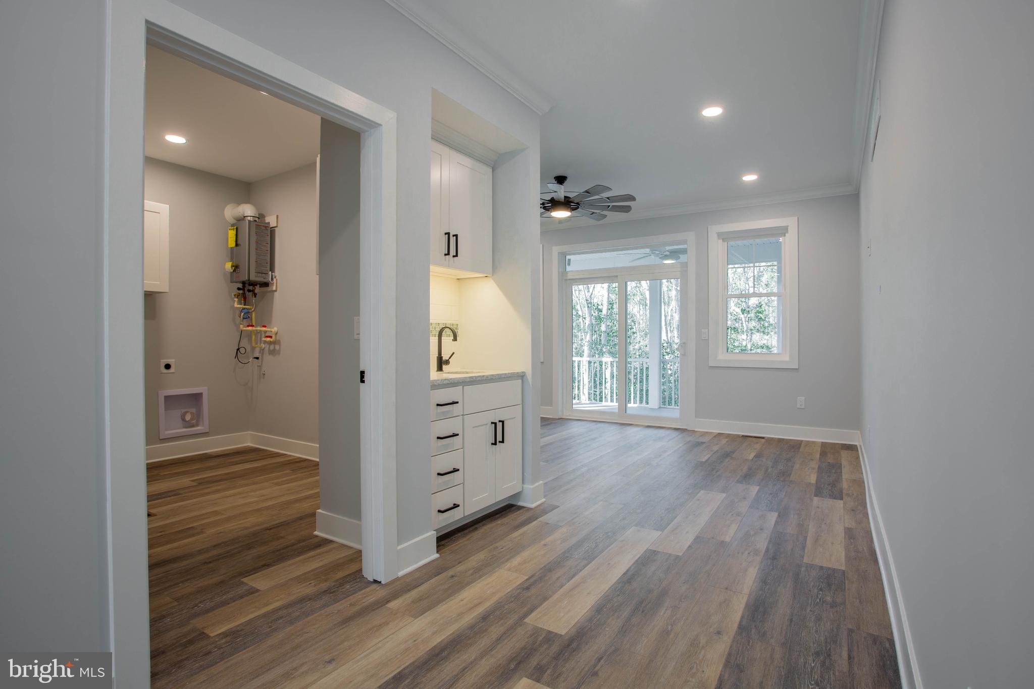 38685 Fred Hudson Road Bethany Beach, DE 19930 - Photo 15 of 63 2nd Floor Sitting Area