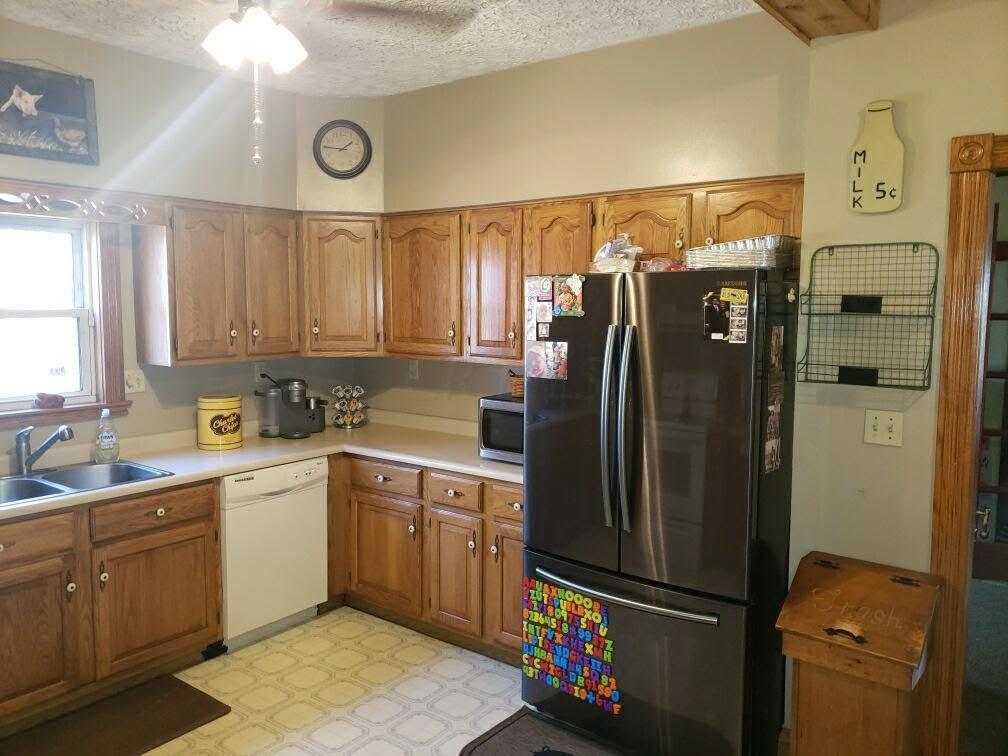 4295 Bell Station Road Circleville, OH 43113 - Photo 8 of 16