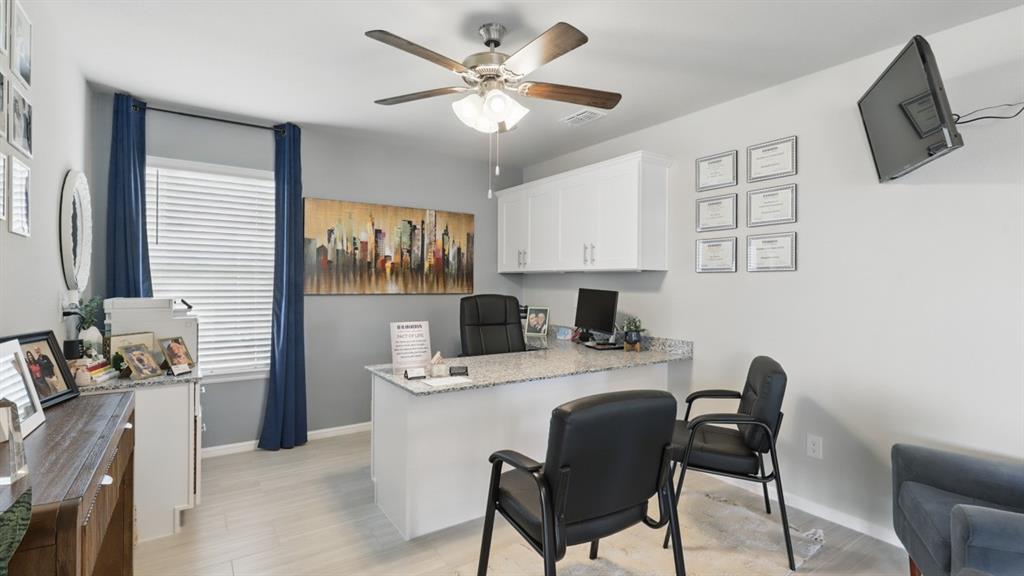 16413 Hudson Pr Way Justin, TX 76247 - Photo 29 of 36 a work place with computer on desk and chair