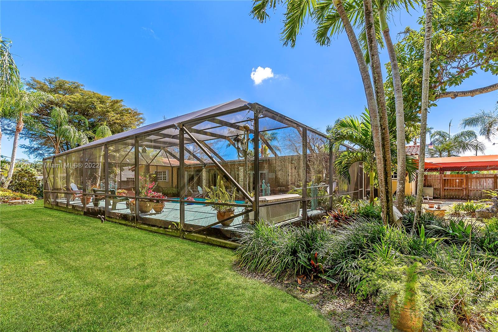 8695 Southwest 110th Street Miami, FL 33156 - Photo 25 of 54