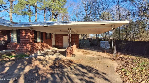 $89,900 | 136 Vance Street, Batesville, MS 38606