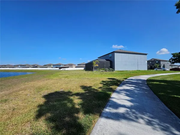 $3,800 | 12751 Weston Oaks Lane, Riverview, FL 33579