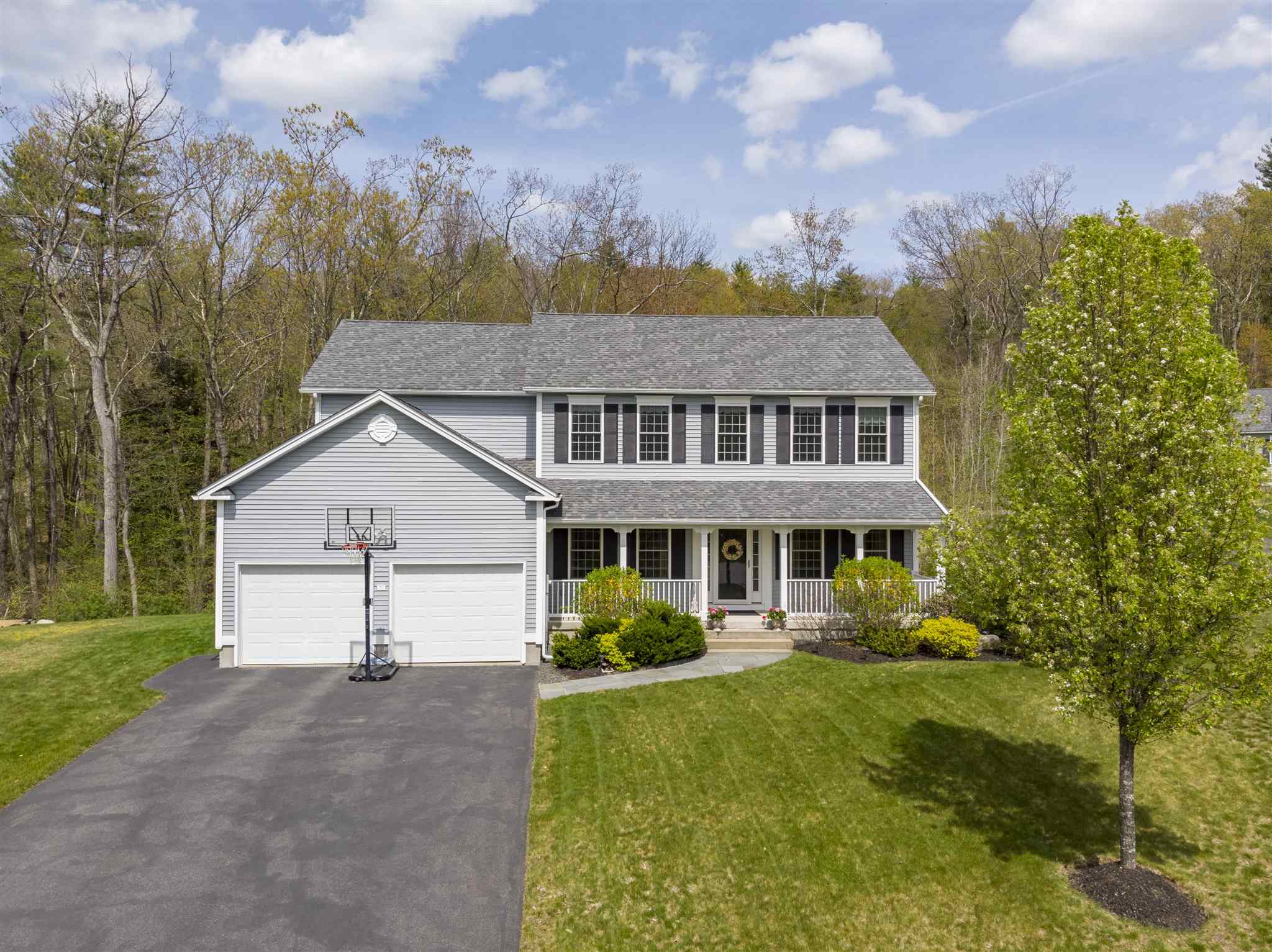 71 Grapevine Road Bedford, NH 03110 - Photo 1 of 32