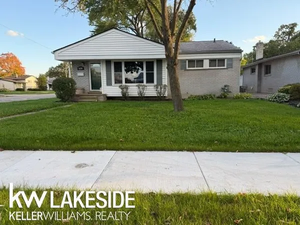 $2,300 | 1620 Woodlawn Avenue, Royal Oak, MI 48073