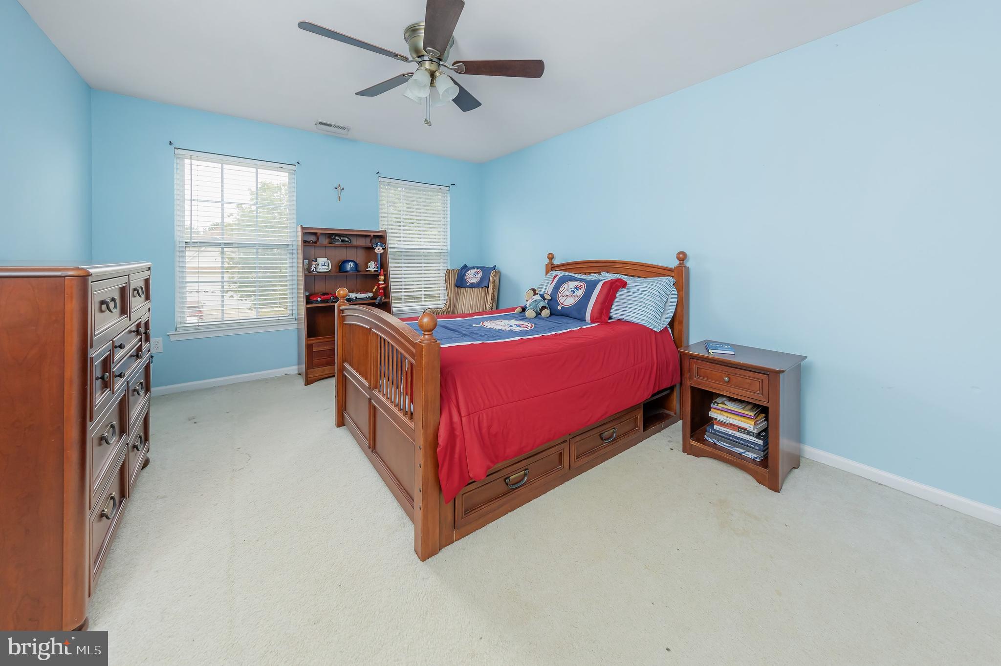 2015 Ridings Drive Williamstown, NJ 08094 - Photo 26 of 32 Bedroom