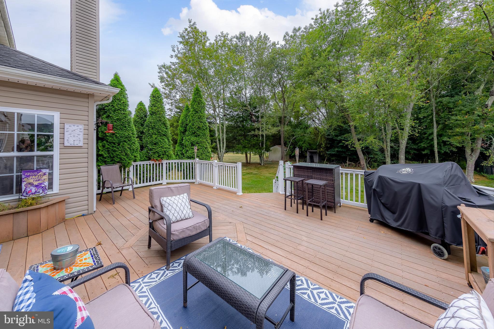 2015 Ridings Drive Williamstown, NJ 08094 - Photo 30 of 32 Large Deck