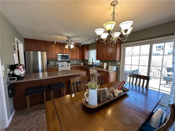 $430,000 | 126 Memory Lane, Maryville, MO 64468