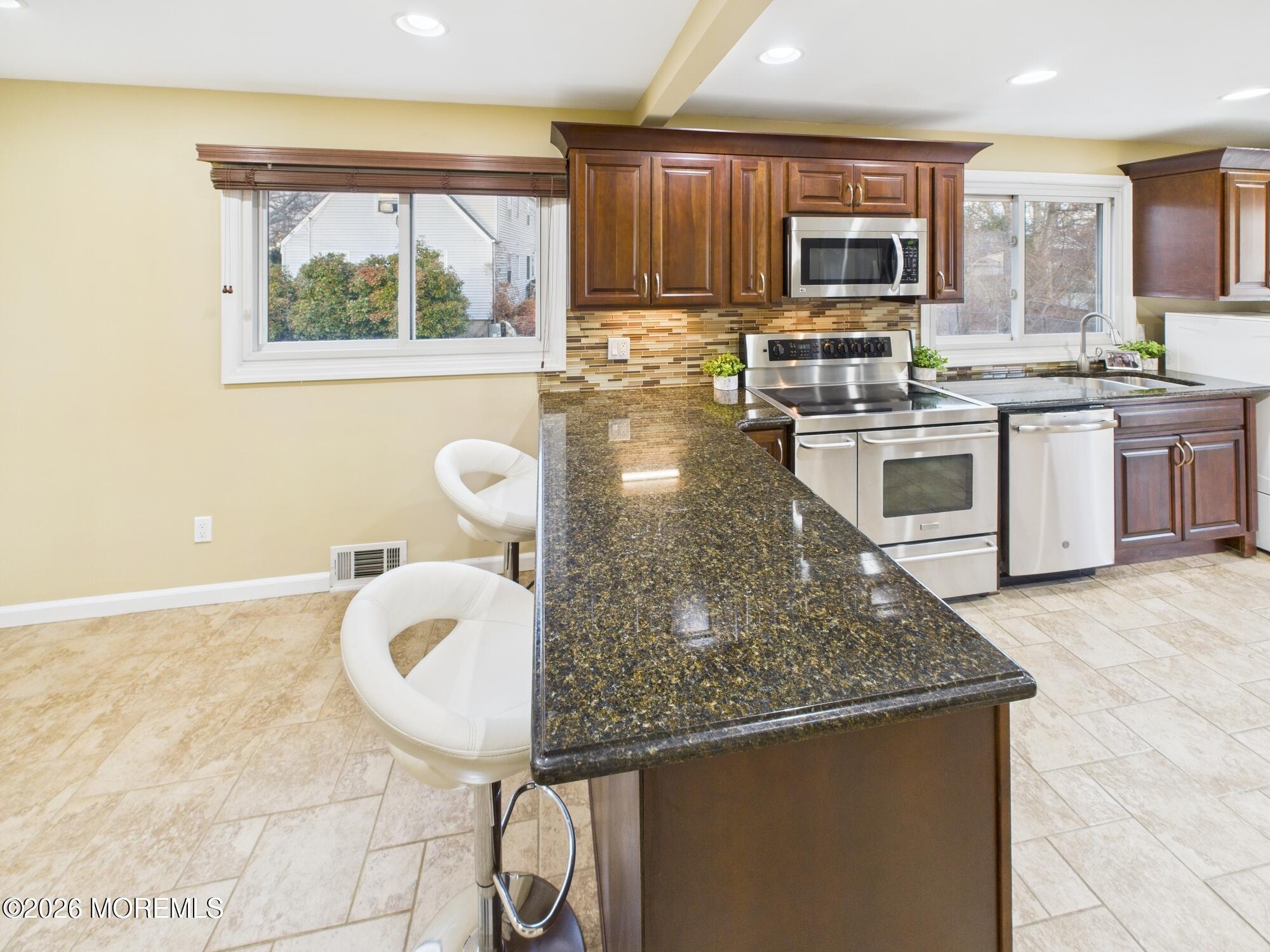 1236 Benedict Street Point Pleasant, NJ 08742 - Photo 7 of 24 Breakfast Counter