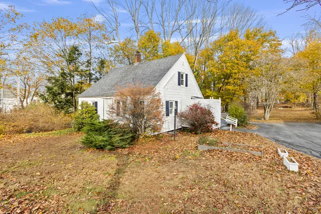 $395,000 | 117 School Street, Gorham, ME 04038