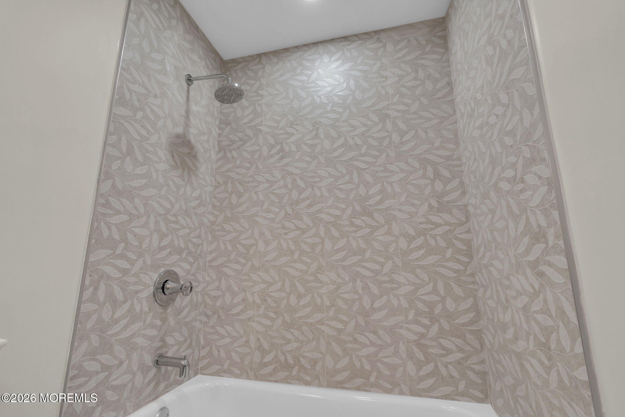 568 Flock Road Hamilton Square, NJ 08690 - Photo 13 of 65 49-web-or-mls-DSC07624