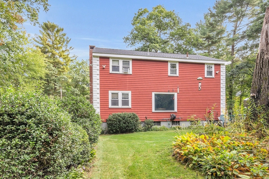 51 Whipple Road Billerica, MA 01821 - Photo 9 of 25