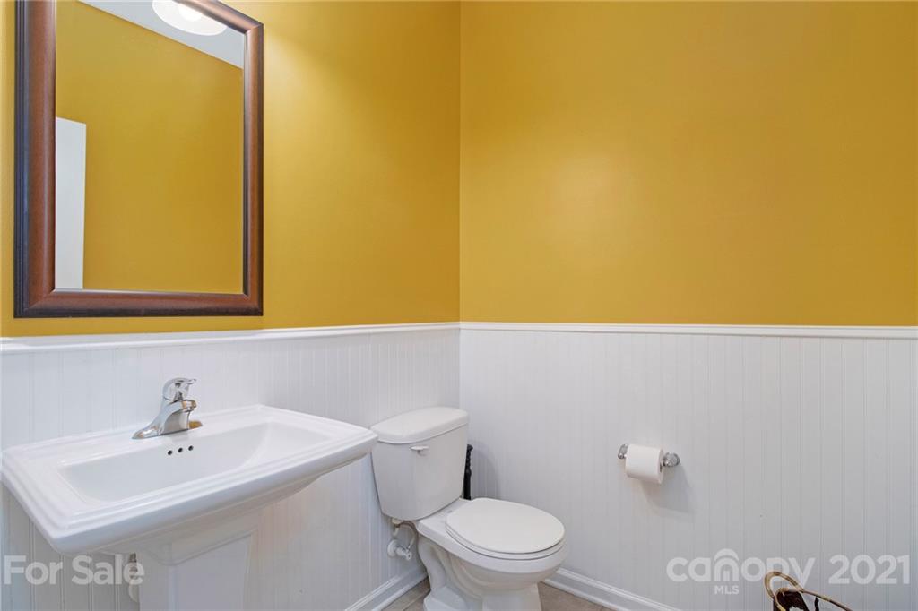 9523 Fernspray Road Charlotte, NC 28213 - Photo 11 of 29 Gallery Image 11