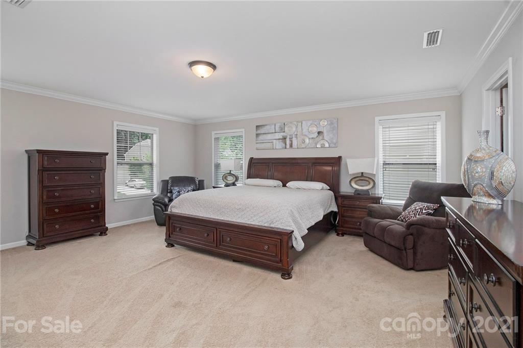 9523 Fernspray Road Charlotte, NC 28213 - Photo 19 of 29 Gallery Image 19