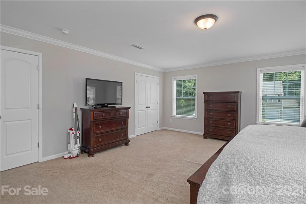 9523 Fernspray Road Charlotte, NC 28213 - Photo 21 of 29 Gallery Image 21