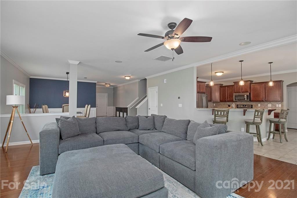 9523 Fernspray Road Charlotte, NC 28213 - Photo 7 of 29 Gallery Image 7