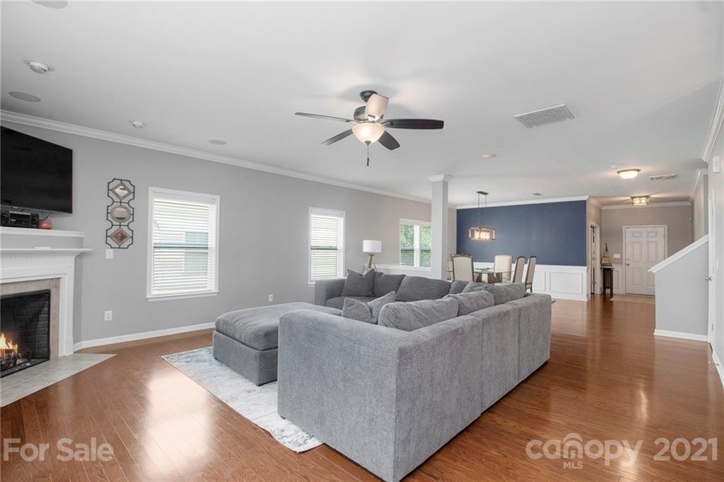 9523 Fernspray Road Charlotte, NC 28213 - Photo 8 of 29 Gallery Image 8