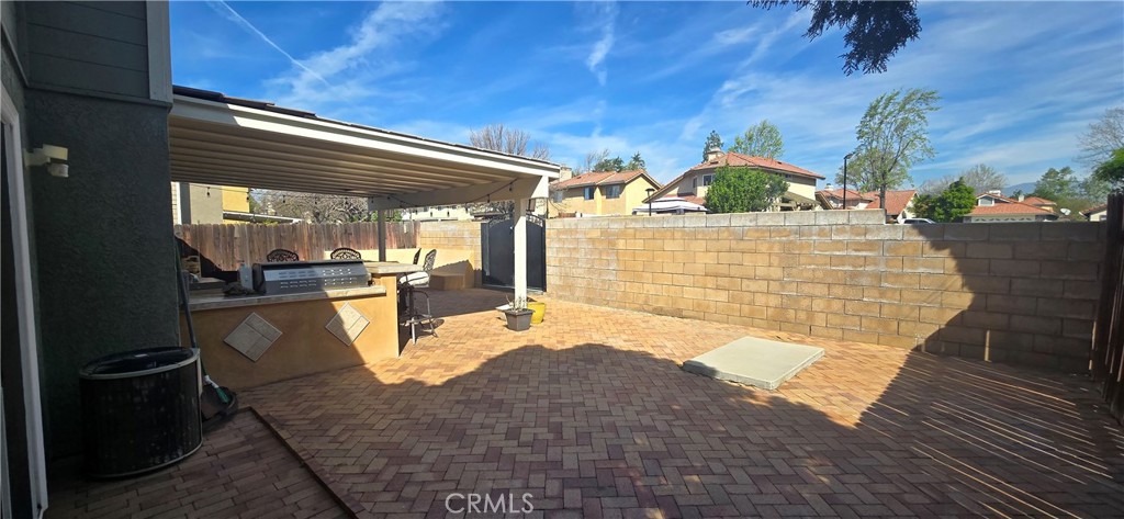 1158 West Cornell Street Rialto, CA 92376 - Photo 24 of 28 Back yard