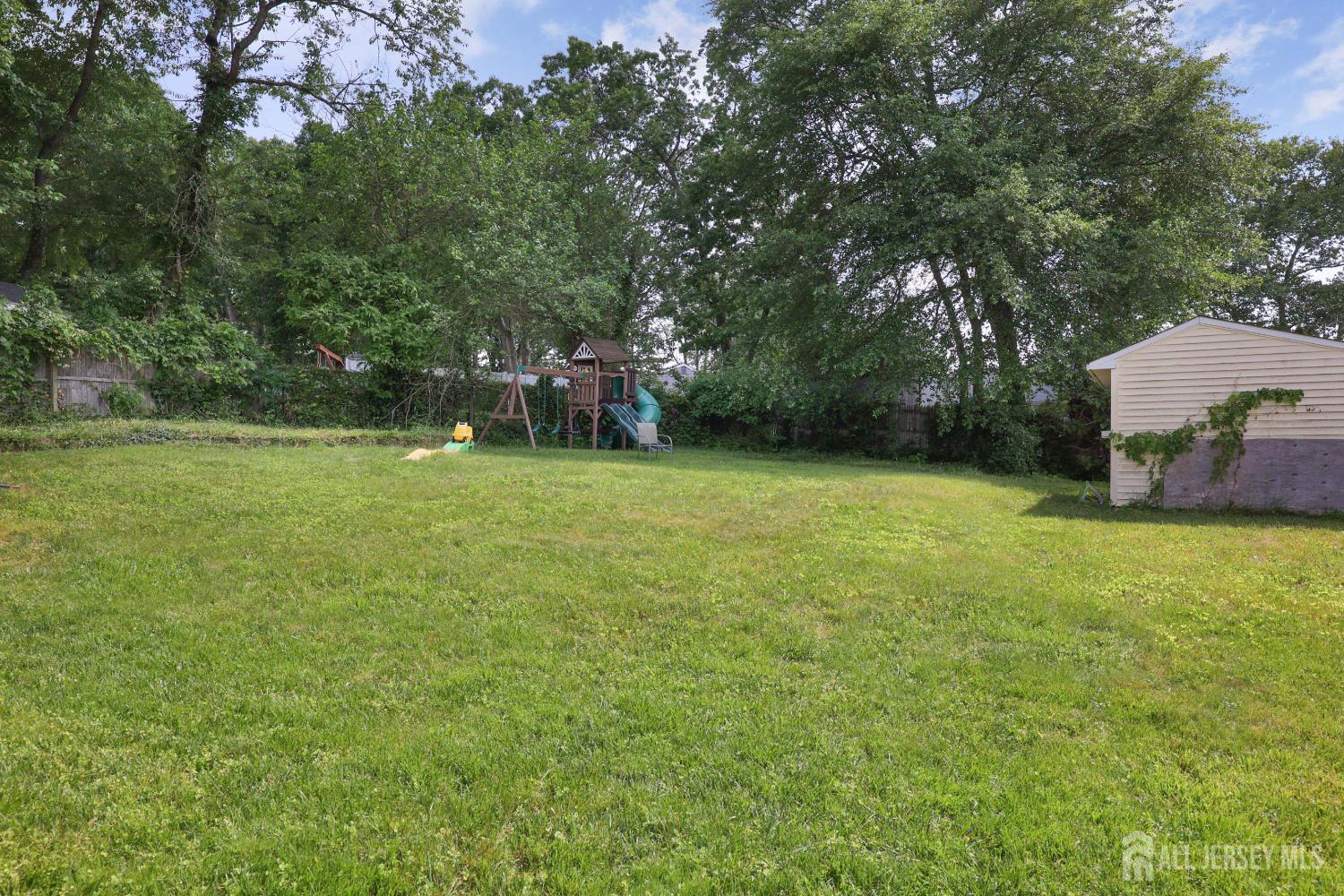33 Pine Tree Road Old Bridge, NJ 08857 - Photo 27 of 28