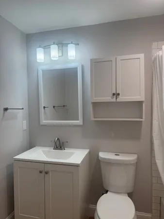 $2,495 | 65 Oaklawn Avenue, Unit 75114, Cranston, RI 02920