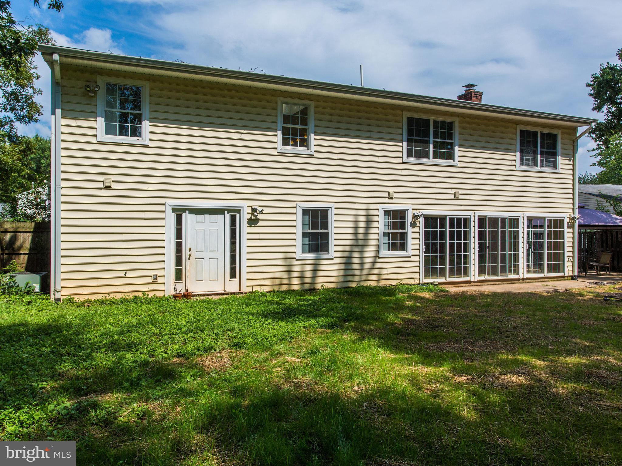 9819 Greenview Lane Manassas, VA 20109 - Photo 28 of 30 Exterior (Rear)