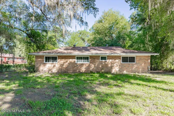 $2,300 | 5018 County Road 214, Keystone Heights, FL 32656