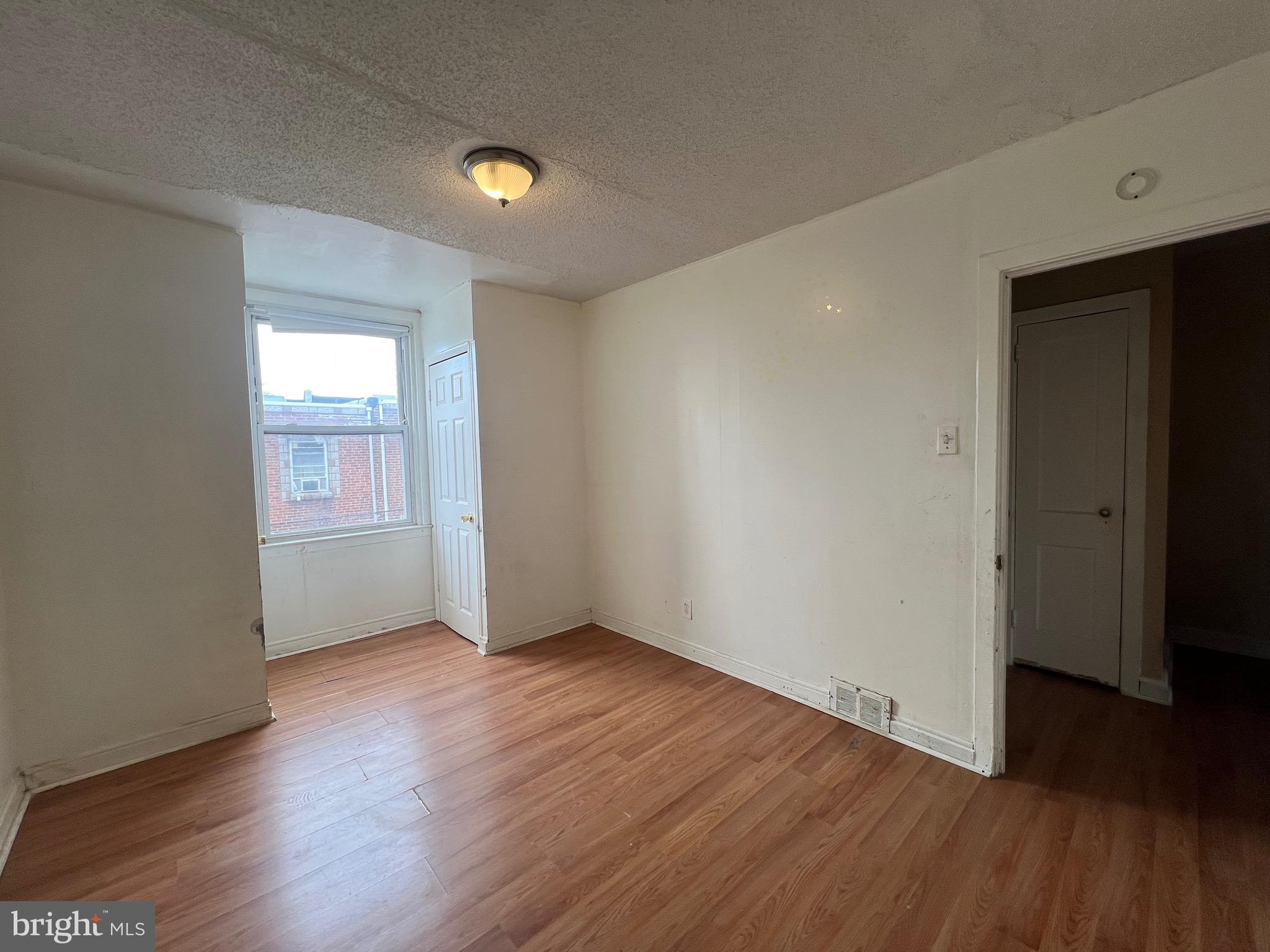 1364 Wells Street Philadelphia, PA 19111 - Photo 9 of 13