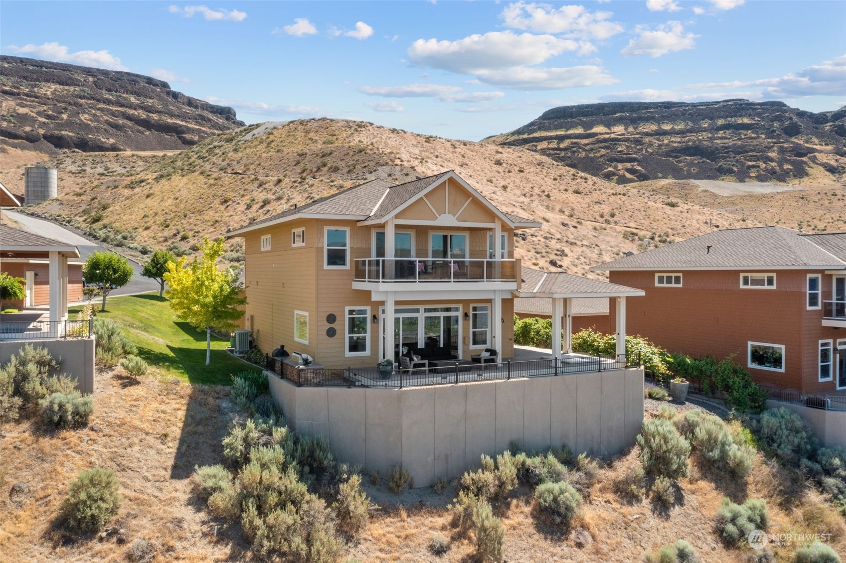 9192 Ridgeview Drive Northwest Quincy, WA 98848 - Photo 1 of 40 Gallery Image 1