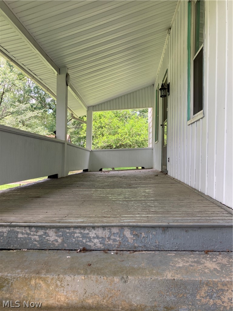 4409 Hayes Road Ravenna, OH 44266 - Photo 2 of 12 Front porch.