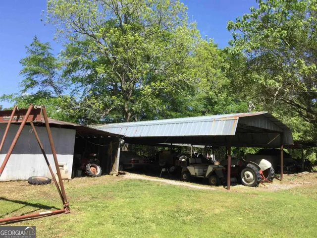 $850,000 | 1623 Highway 54, Fayetteville, GA 30214