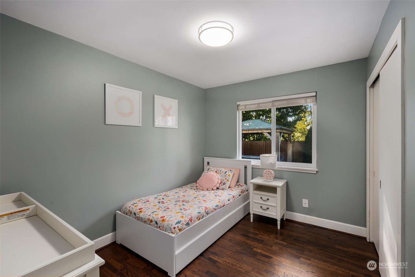 1733 Aberdeen Avenue Northeast Renton, WA 98056 - Photo 12 of 30 Gallery Image 12