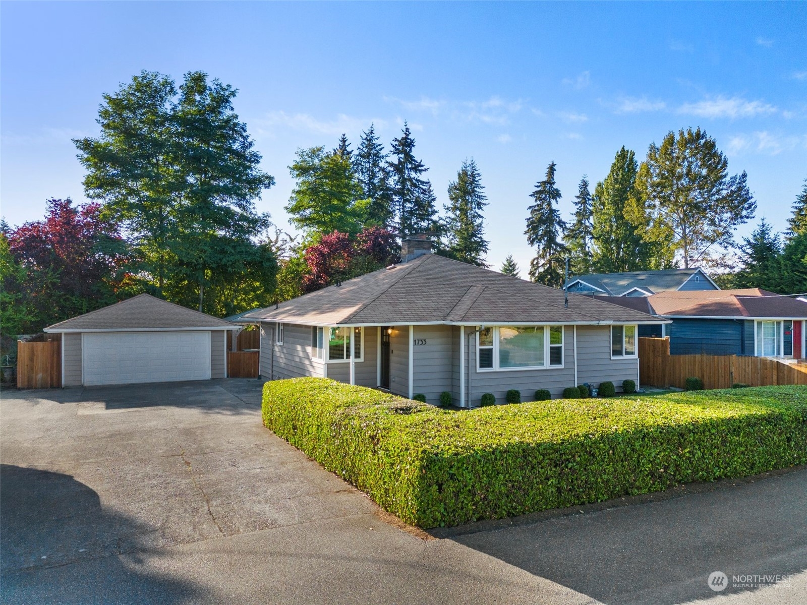 1733 Aberdeen Avenue Northeast Renton, WA 98056 - Photo 24 of 30 Gallery Image 24